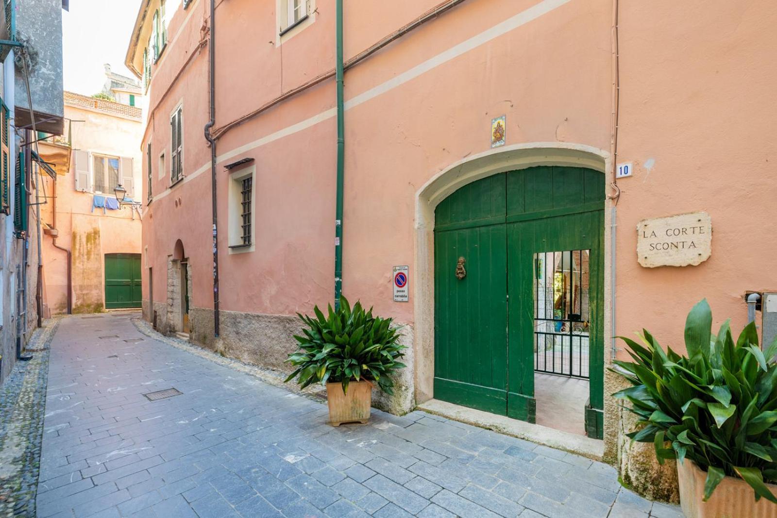 La Corte Sconta Finalborgo Финале Лигуре Экстерьер фото